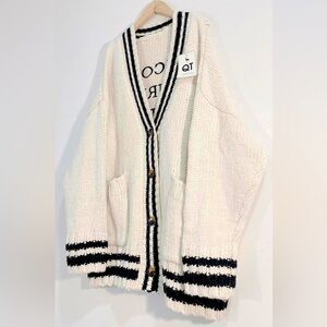 Relaxed Fit Cardigan with Pockets